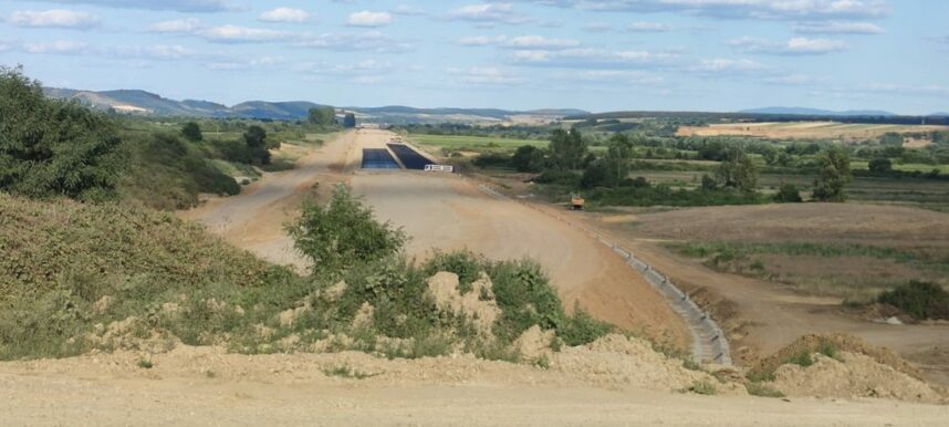 autostrada transilvania asfalt